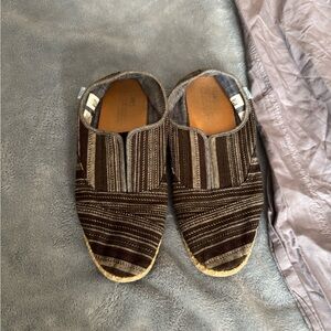 Toms espadrilles
